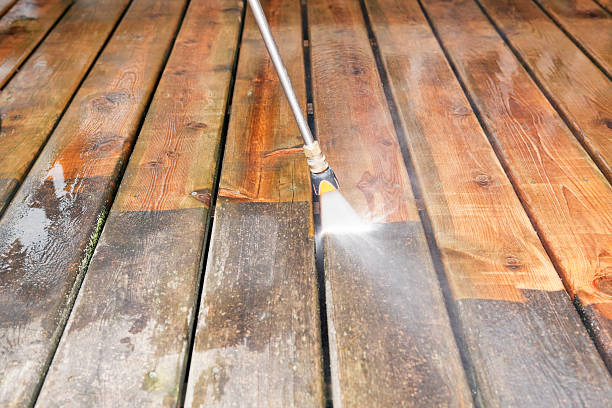 Garage Pressure Washing in Barneveld, WI